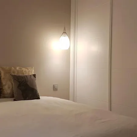 Apartamento Salamanca Apartment *