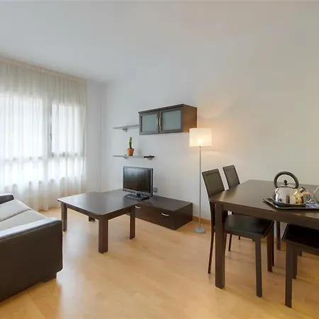 Aparthotel Airport Suites, Affiliated By Melia Madrid