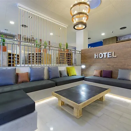 Airport Suites, Affiliated By Melia 2*