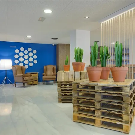 Airport Suites, Affiliated By Melia