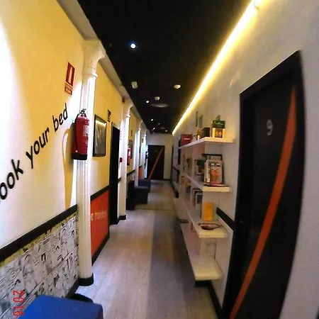 Hostal Meetingpoint *