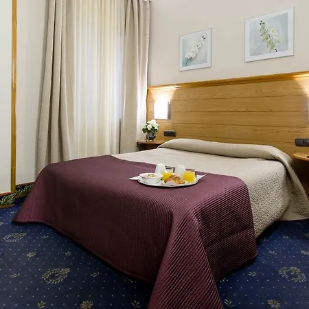 Negresco Gran Via 2*