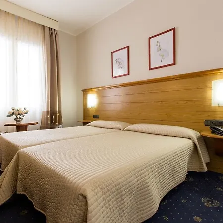 Hotel Negresco Gran Via
