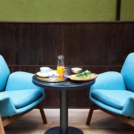 Hotel Totem Madrid, A Small Luxury Of The World Madrid