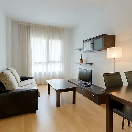 Airport Suites, Affiliated By Melia 2*