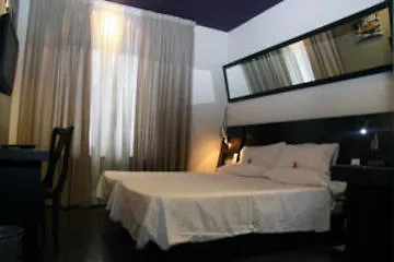 Hotell Avenida Gran Via