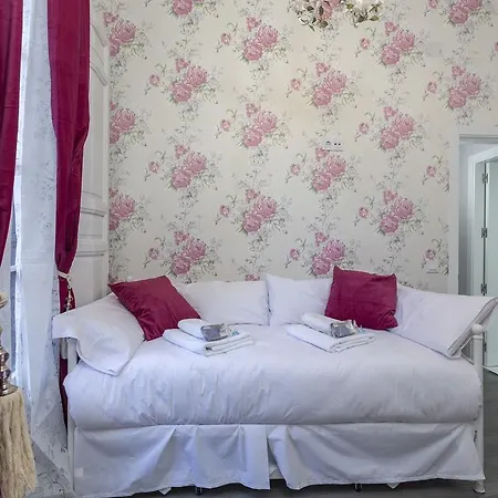 Puerta Del Sol Center Apartment *