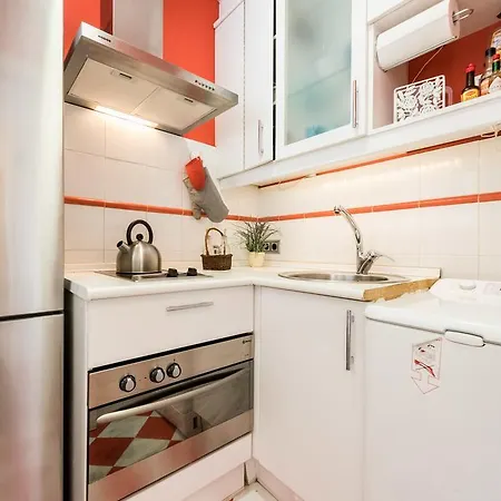 General Peron Picasso Apartment Madrid