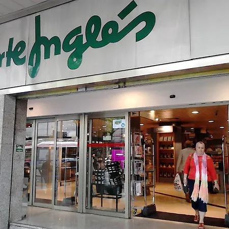 Alojamiento Plaza Espana Pensión
