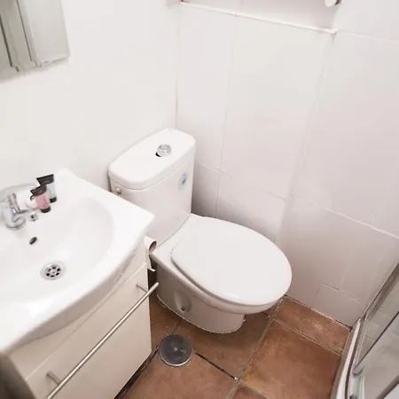 Apartamento Velarde 12 *