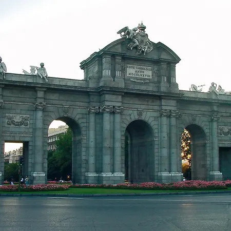 Zentral Castellana Norte