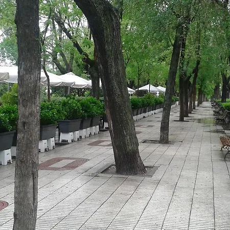 Alojamiento Plaza Espana Pensión *