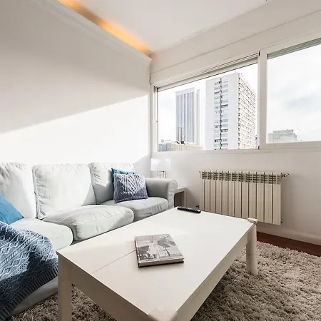 General Peron Picasso Apartment *