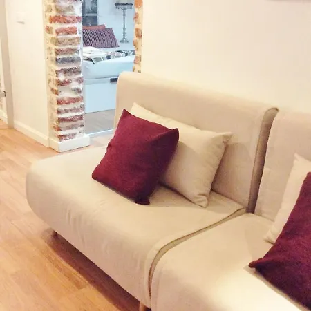 Puerta Del Sol Center Apartment