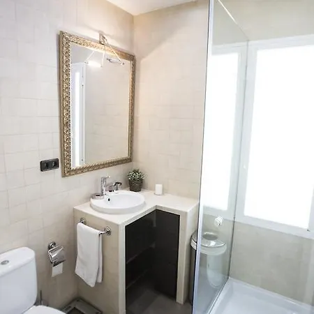Apartment Alterhome Reina Sofia Iii Madrid