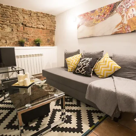 Apartamento Velarde 12 Madrid