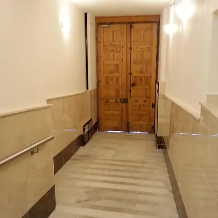 Ch Antonio Guest house Madrid