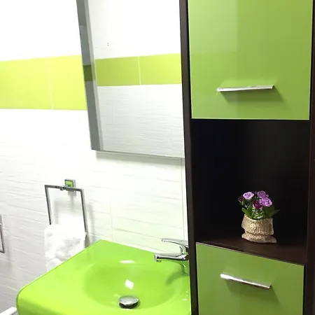 Madrazo By Forever Apartment
