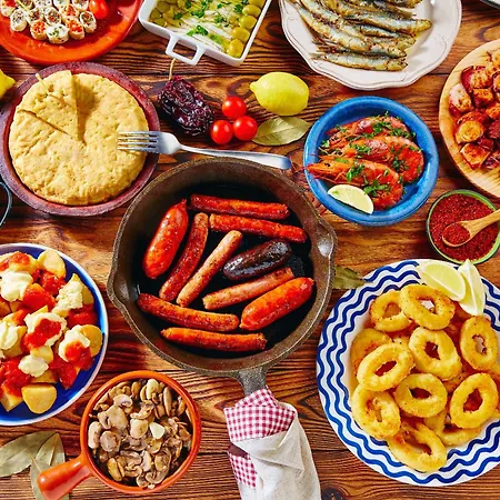 Apartment Foodie Attic *