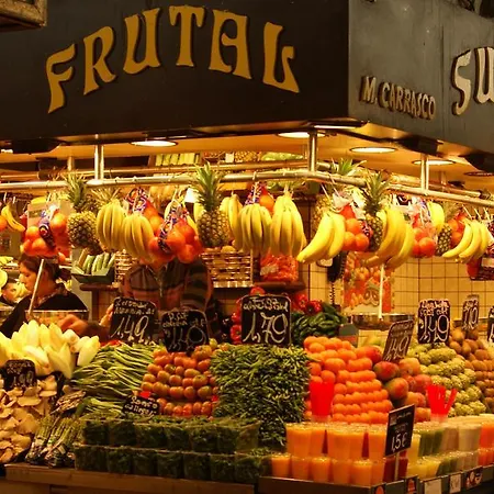 Foodie Attic Apartment Madrid