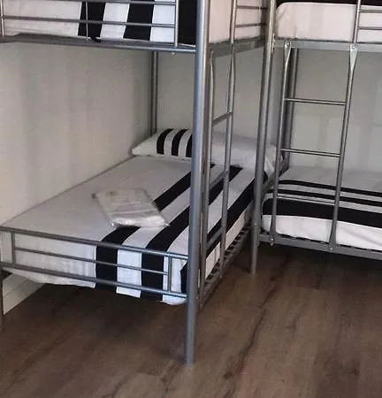 Hostal Jmg *