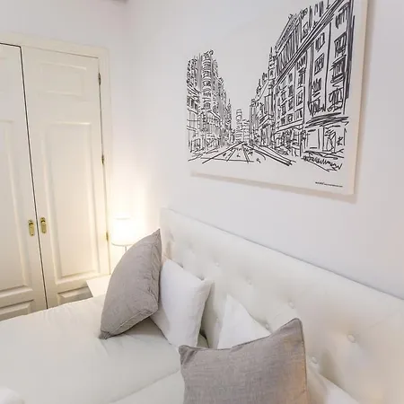Alterhome Caballero De Gracia Apartamento