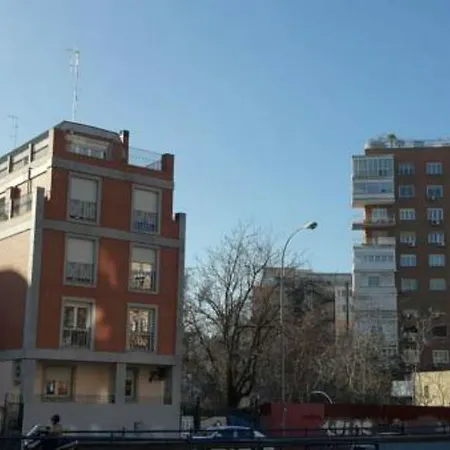 Mc Yolo Avenida De America