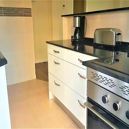 Mc Yolo Avenida De America Apartamento