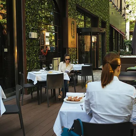 Mirador De Chamartín Hotel