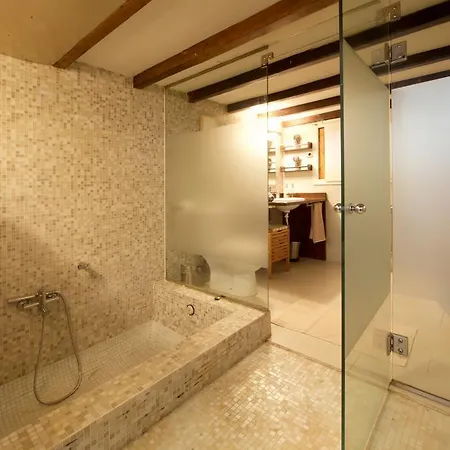 Apartamento Las Vistillas Apartment Madrid
