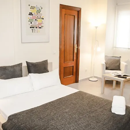 L&h Plaza Santa Ana Appartement *