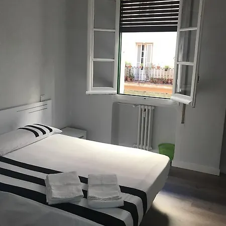 Jmg Hostal *