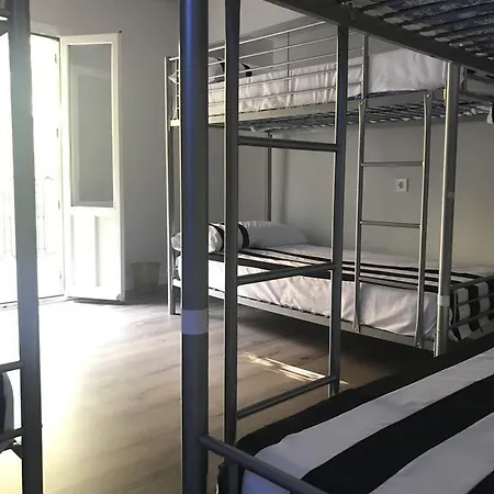 Auberge de jeunesse Jmg *