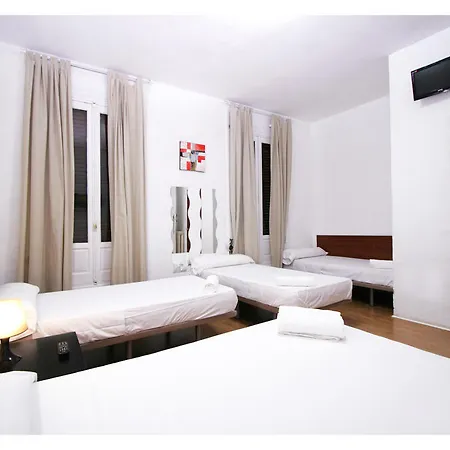 Guest house Helena 2 Madrid