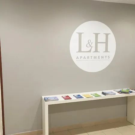 L&h Plaza Santa Ana Appartement Madrid
