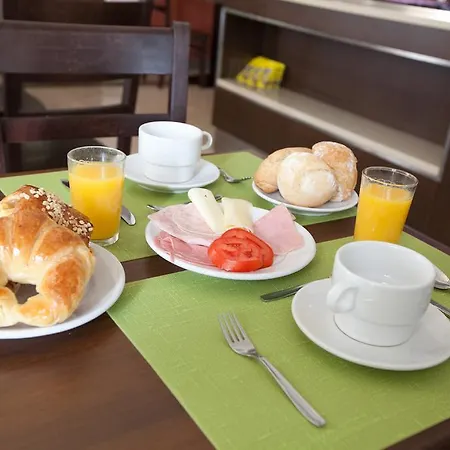 Hotell Mediodia