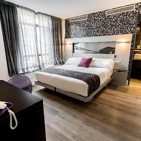 Petit Palace Plaza Mayor Hotel