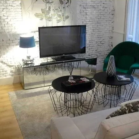 Apartamentos Manzana Hotel *