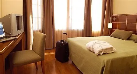 Exe Zarzuela Park Hotel 3*