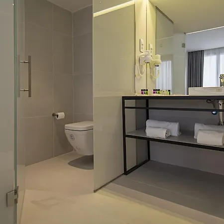 Centro Puerta Del Sol Hotel 3*