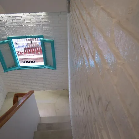 Casa De Huespedes Almansa Pensjonat 2*