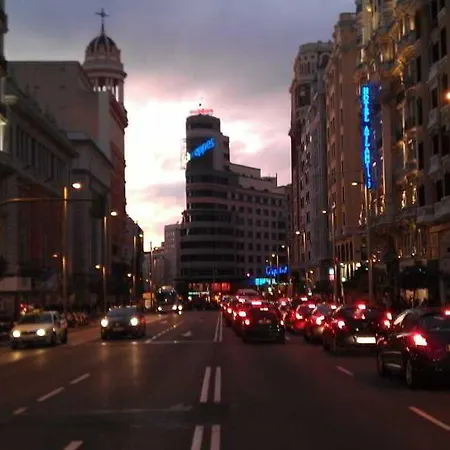 Gran Via Sol * Madrid