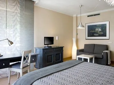 Aparthotel Th Aravaca 3*