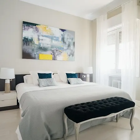 220m² 4 Slaapkamer, 3 Privé Badkamer In Salamanca * Madrid