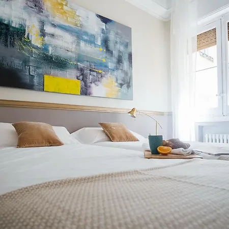 Heima Salamanca District - Retiro Park Apartment Madrid