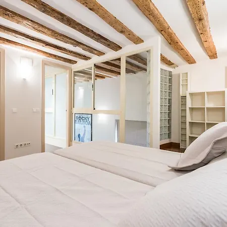 Duplex Malasana Apartment Madrid