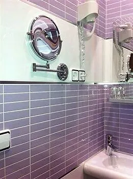 Guest house Madrid City Rooms 2*