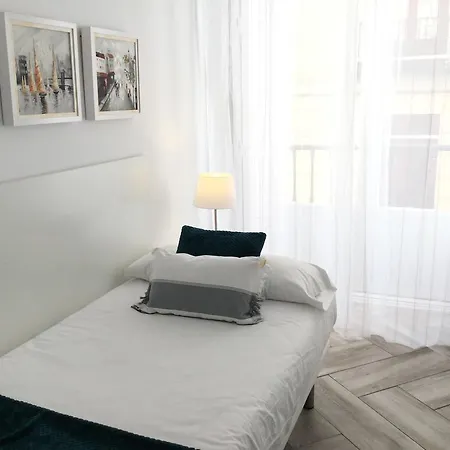 Madrazo By Forever * Madrid