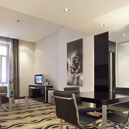 Hotel Ac Recoletos By Marriott