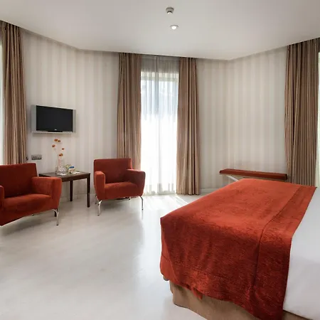 Hotel Totem Madrid, A Small Luxury Of The World Madrid